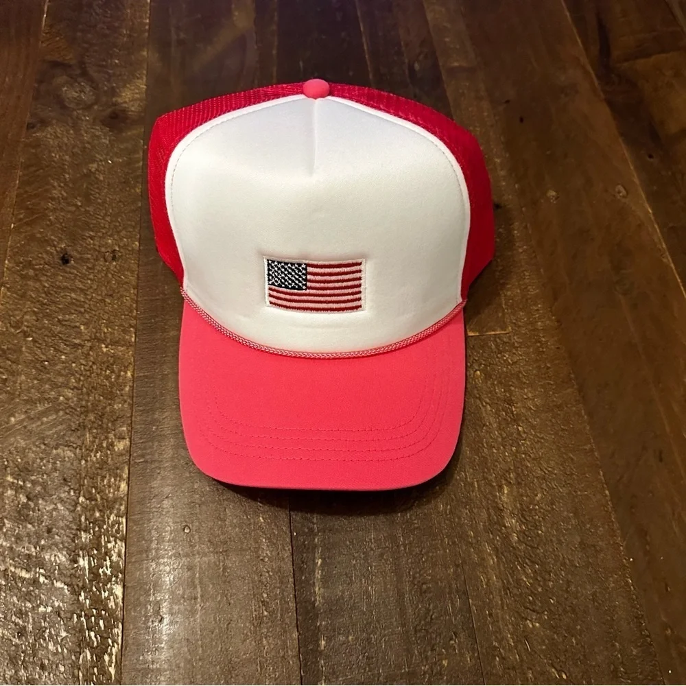 USA FLAG TRUCKER HAT
